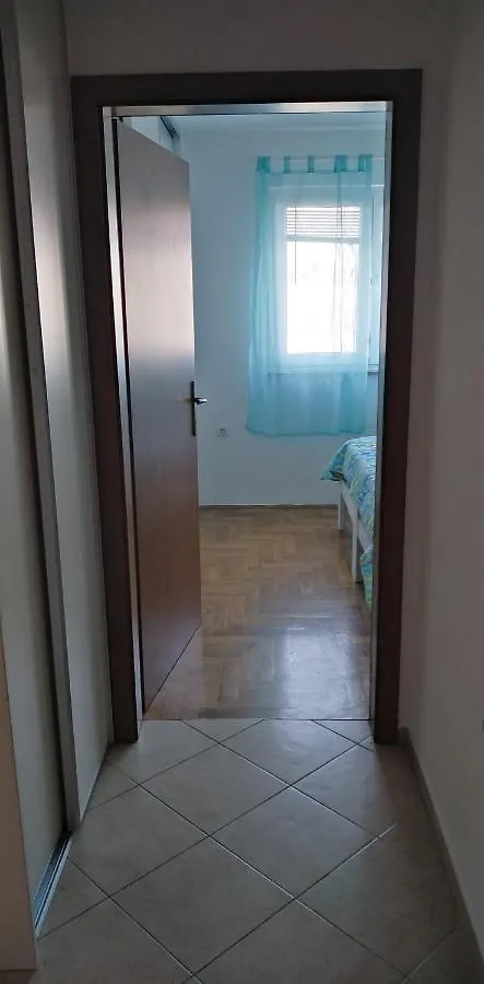 Apartman Valbandon Fazana 0*,