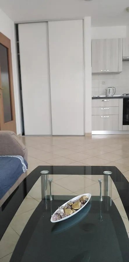 Apartman Valbandon Fazana 0*,
